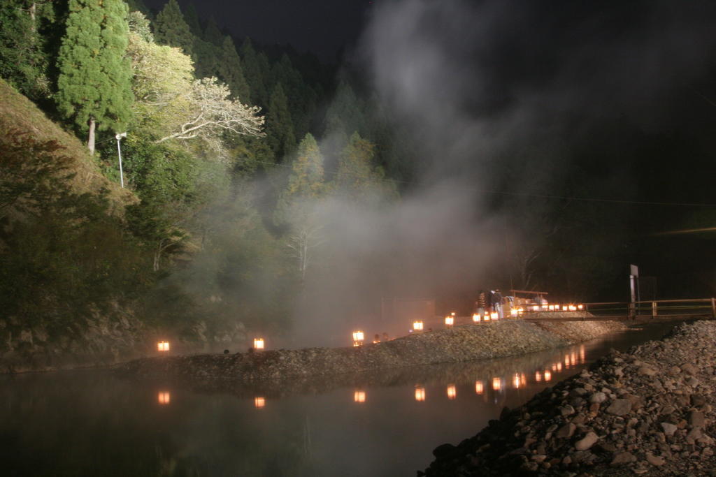 Отель Kawayu Onsen Fujiya Хонгу Экстерьер фото