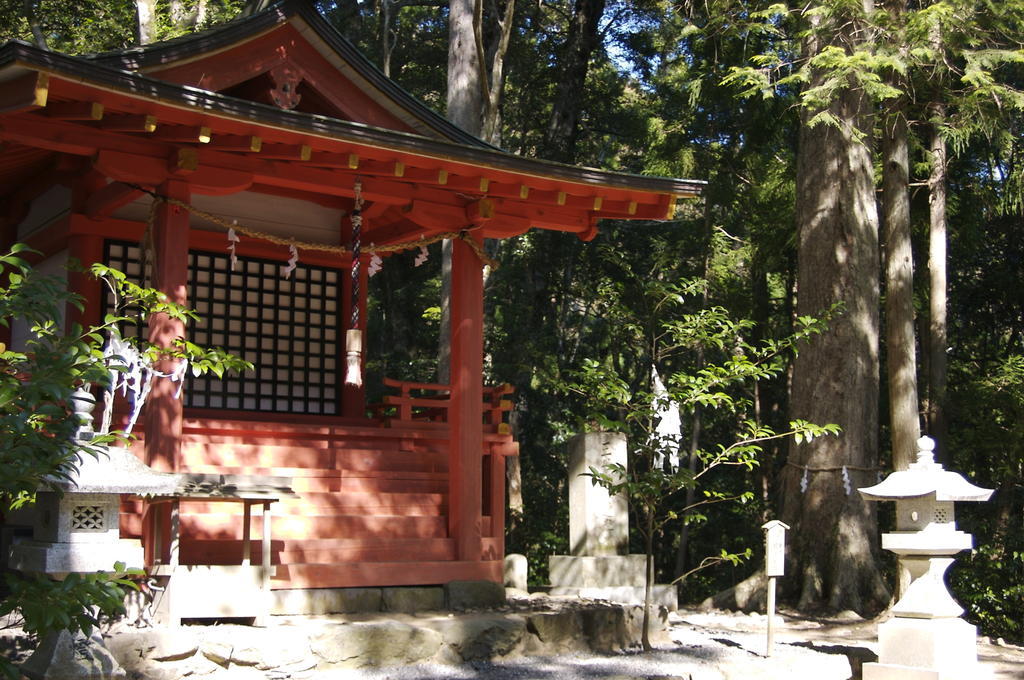 Отель Kawayu Onsen Fujiya Хонгу Экстерьер фото